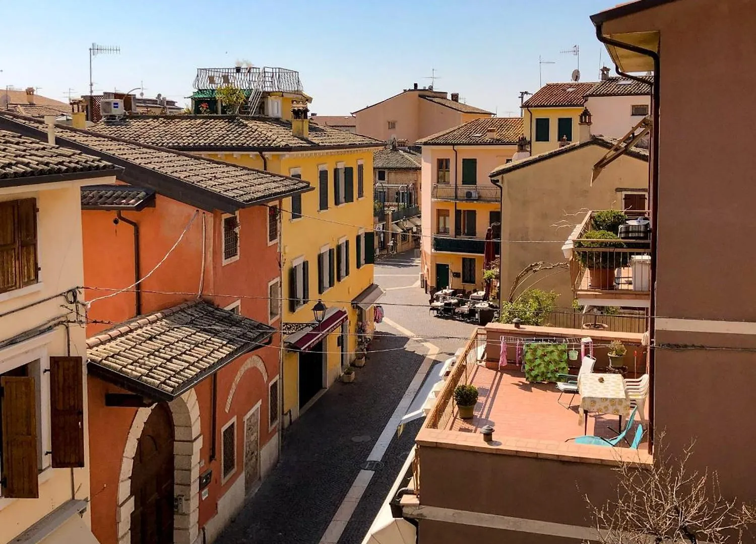 App. Chiaretto In City Centre Bardolino With P. Apartment